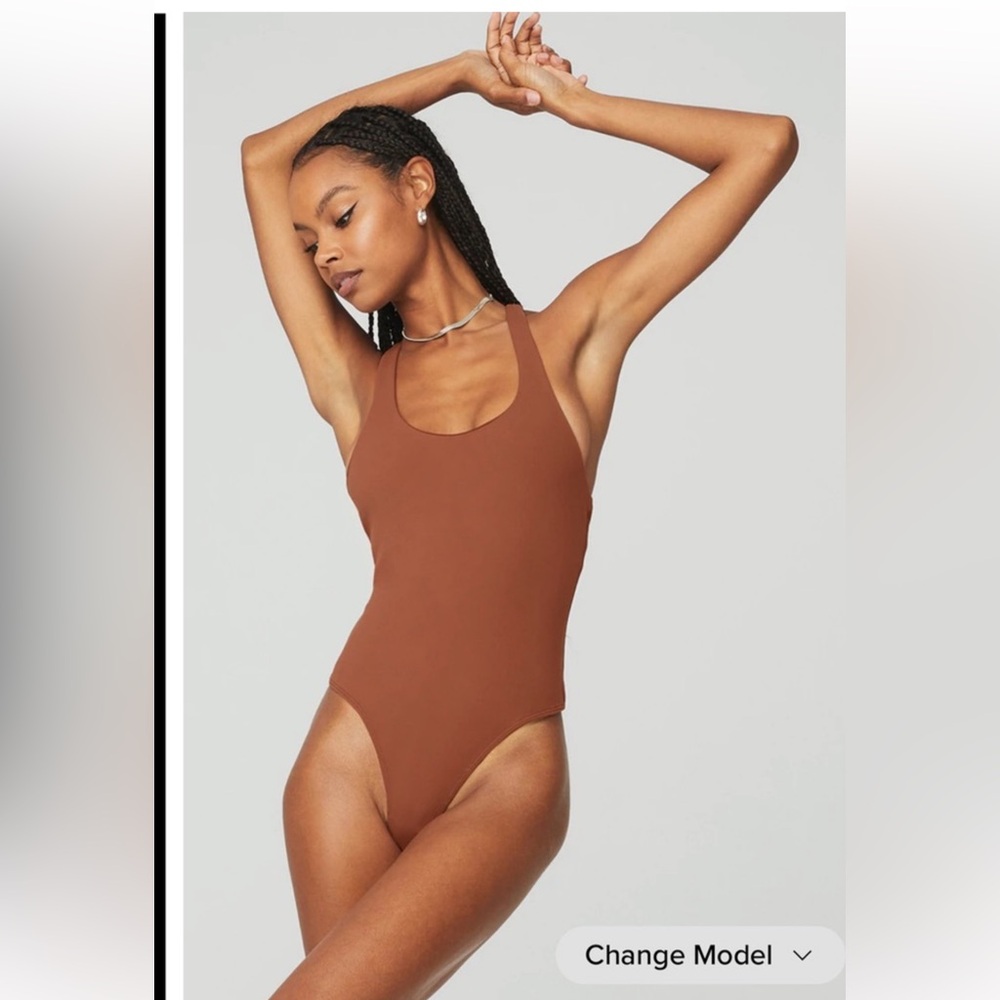 Alo Yoga Sleek Back Bodysuit